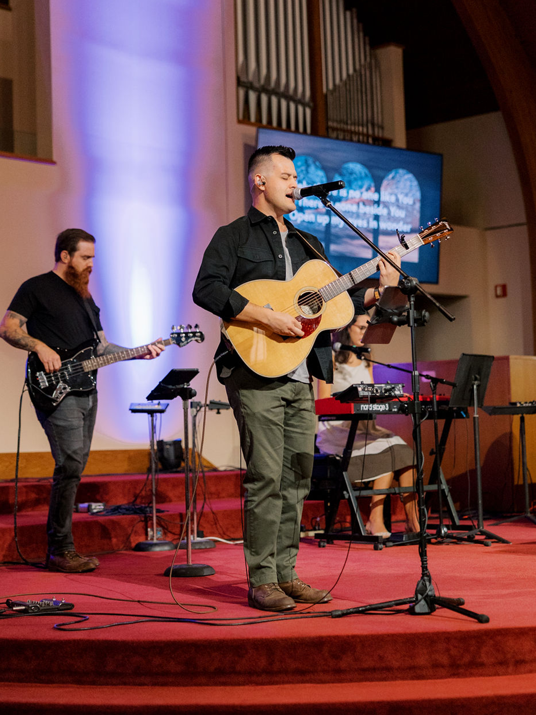 worship guitar
